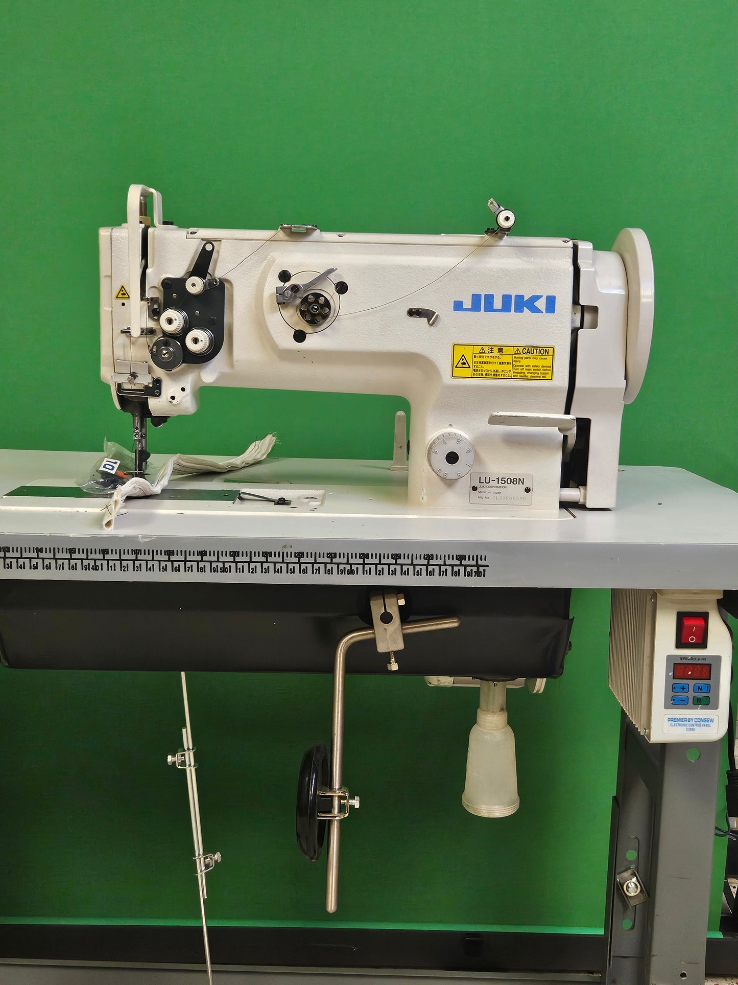 JUKI LU-1508N Heavy-Duty Compound Walking Foot