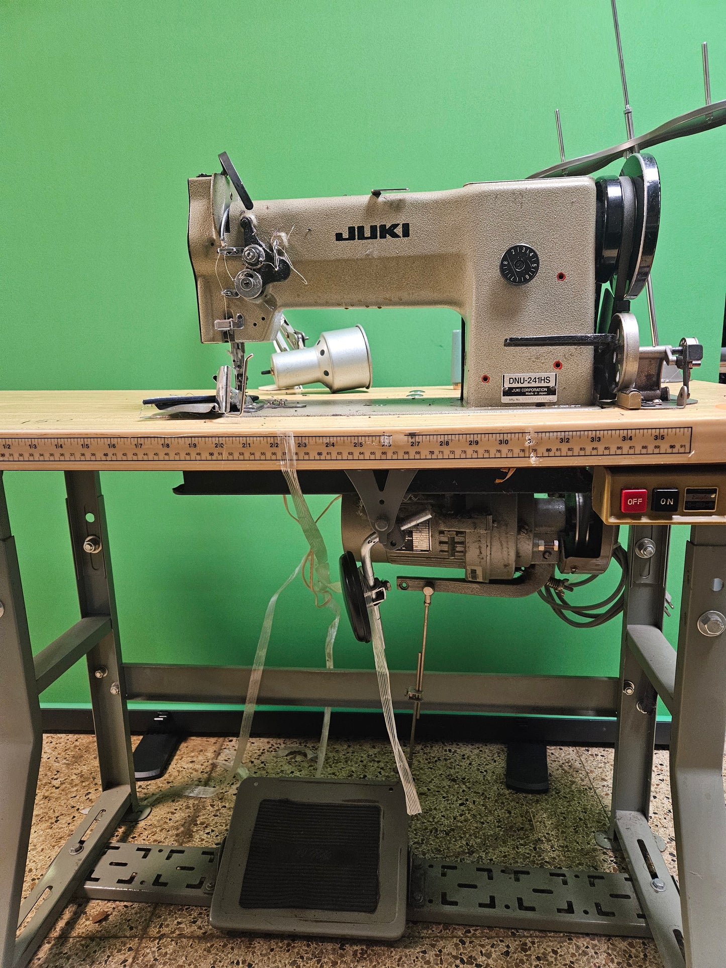 Juki DNU-241HS Single Needle Compound Feed Walking Foot With Table